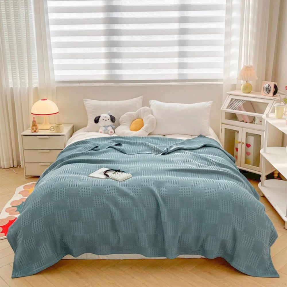 Olienna Waffle Organic Cotton Throw Blanket
