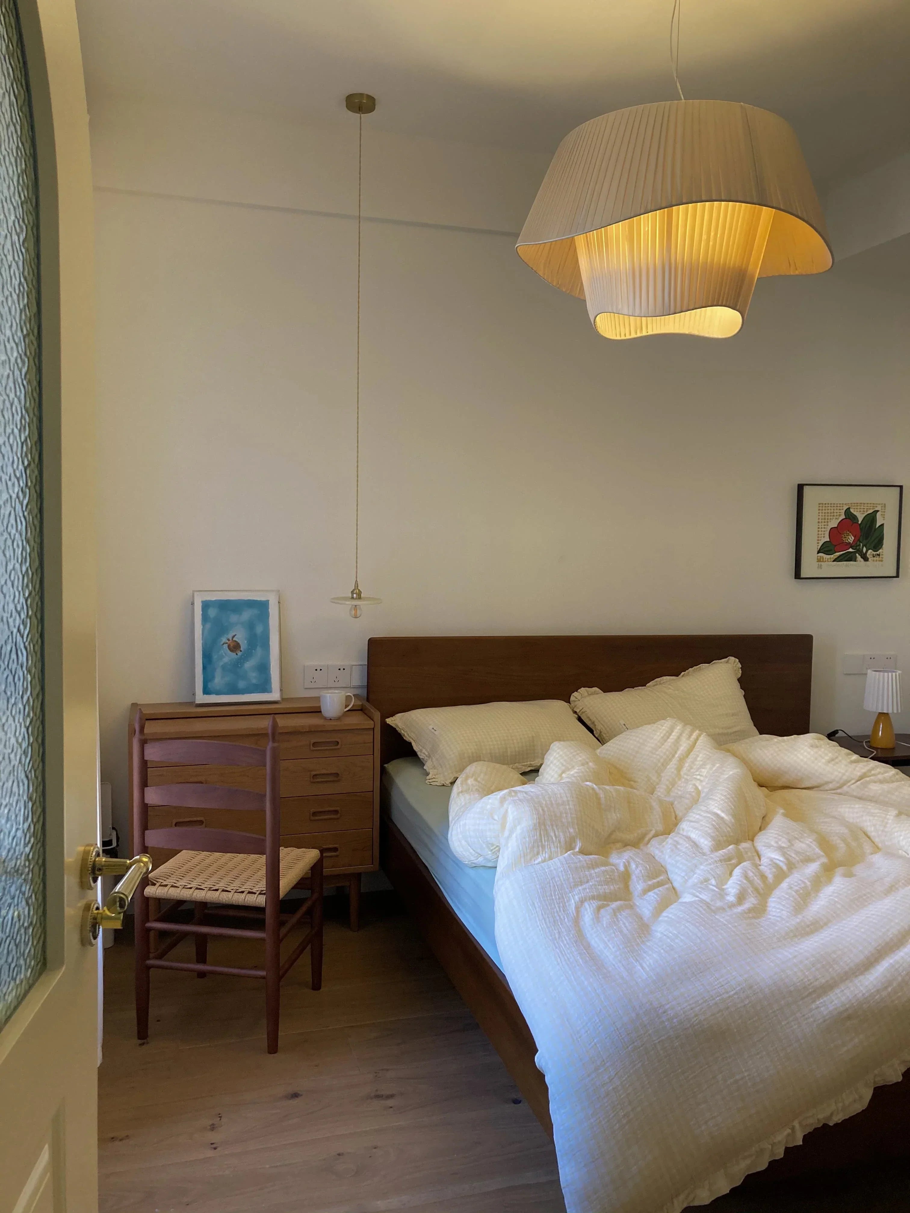 Sabrina Double-Form Ceiling Light – Slim, Modern LED Flush Mount