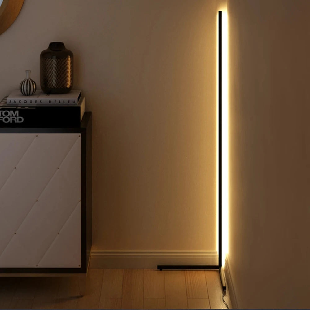 Verta Corner LED Floor Lamp Warm White