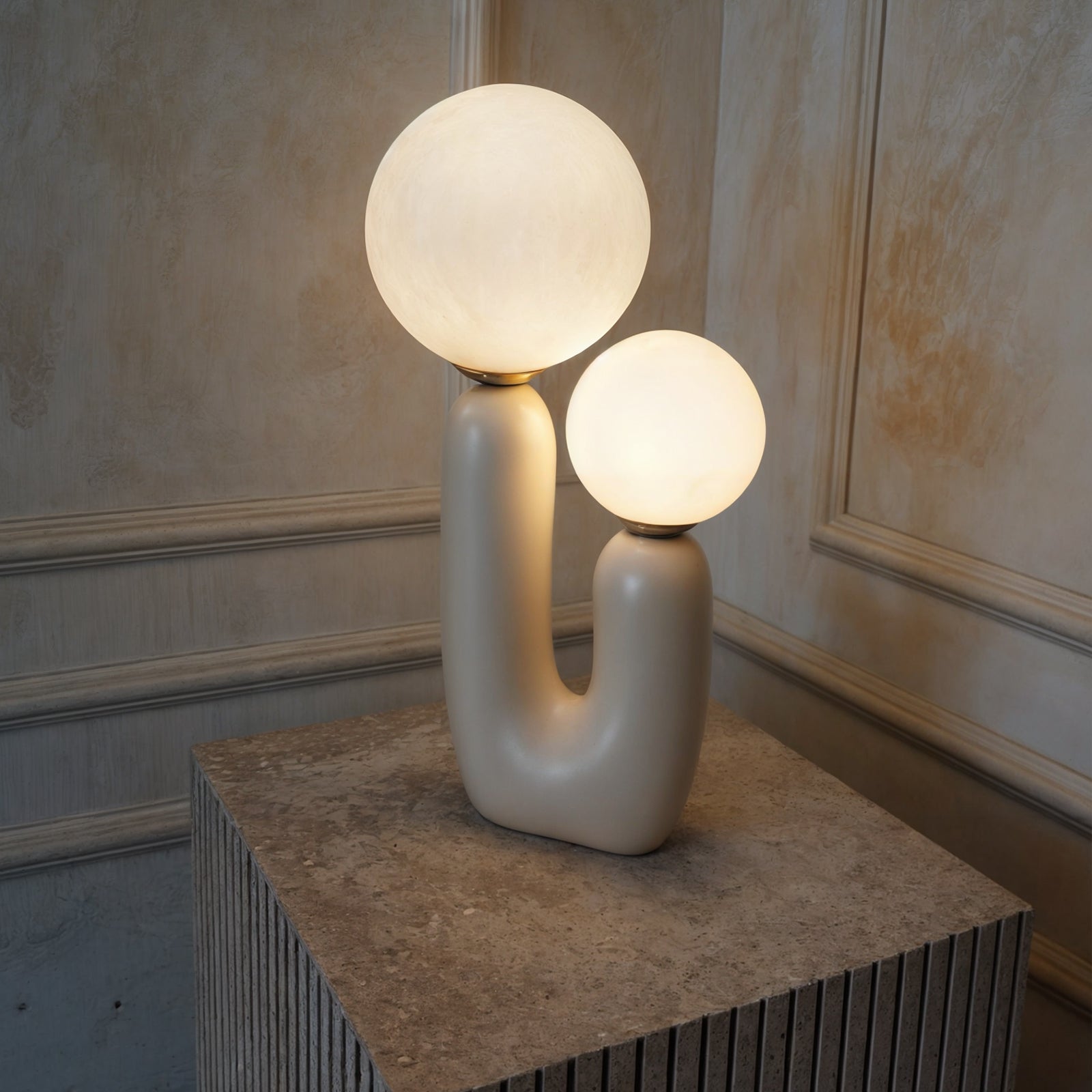 Duoria Double Globe Table Lamp